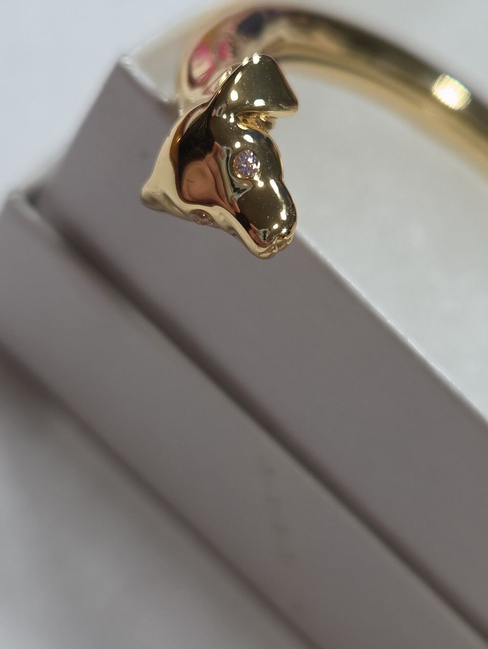🆕️ Kate Spade Retired Hot Dog Dachshund Flex Cuff Bracelet - Picture 3 of 7